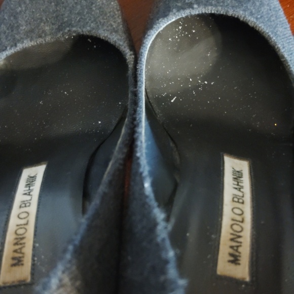 Manolo Blahnik Block Heel Ladies Shoes - Picture 12 of 16